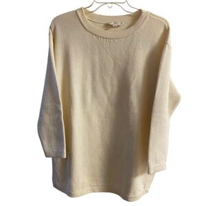 St. John ivory crewneck pullover sweater vintage made in USA Medium